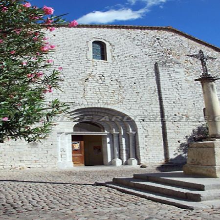 Residence De Tourisme Domaine De Janus Ruoms Exteriér fotografie